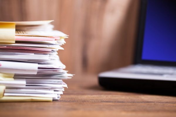 Conheça 5 riscos das práticas ultrapassadas de gestão de documentos